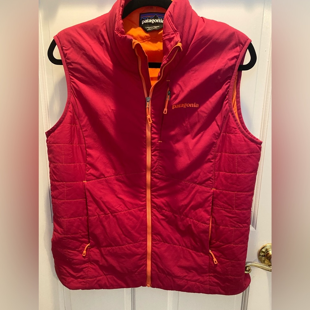 Patagonia women’s nano air light vest, size large